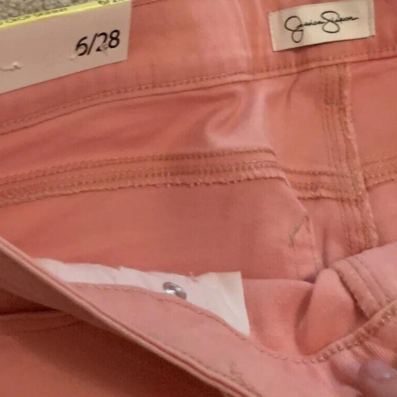 Jessica Simpson Rolled Crop Rosette Wash Skinny 6 / 28 Pink Denim Jeans - Picture 4 of 7